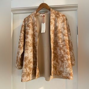 NWT Solitaire Tan White Open Front Faux
Suede Kimono Jacket Women's Size‎ Medium